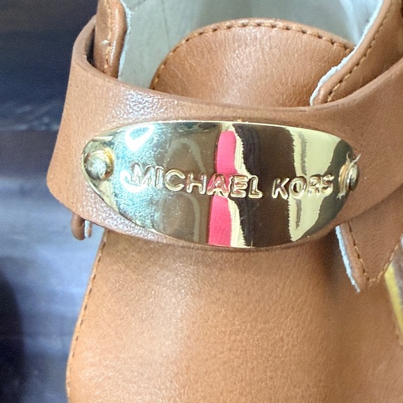 Michael Kors EUC Cognac Leather
Open Toe Heeled Booties w/ 3”
Heel Size 7.5 - Picture 5 of 11